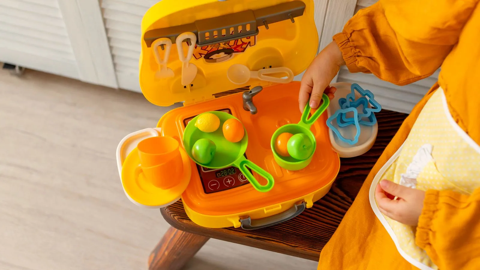 Photographie : des enfants en plein jeu d’imitation